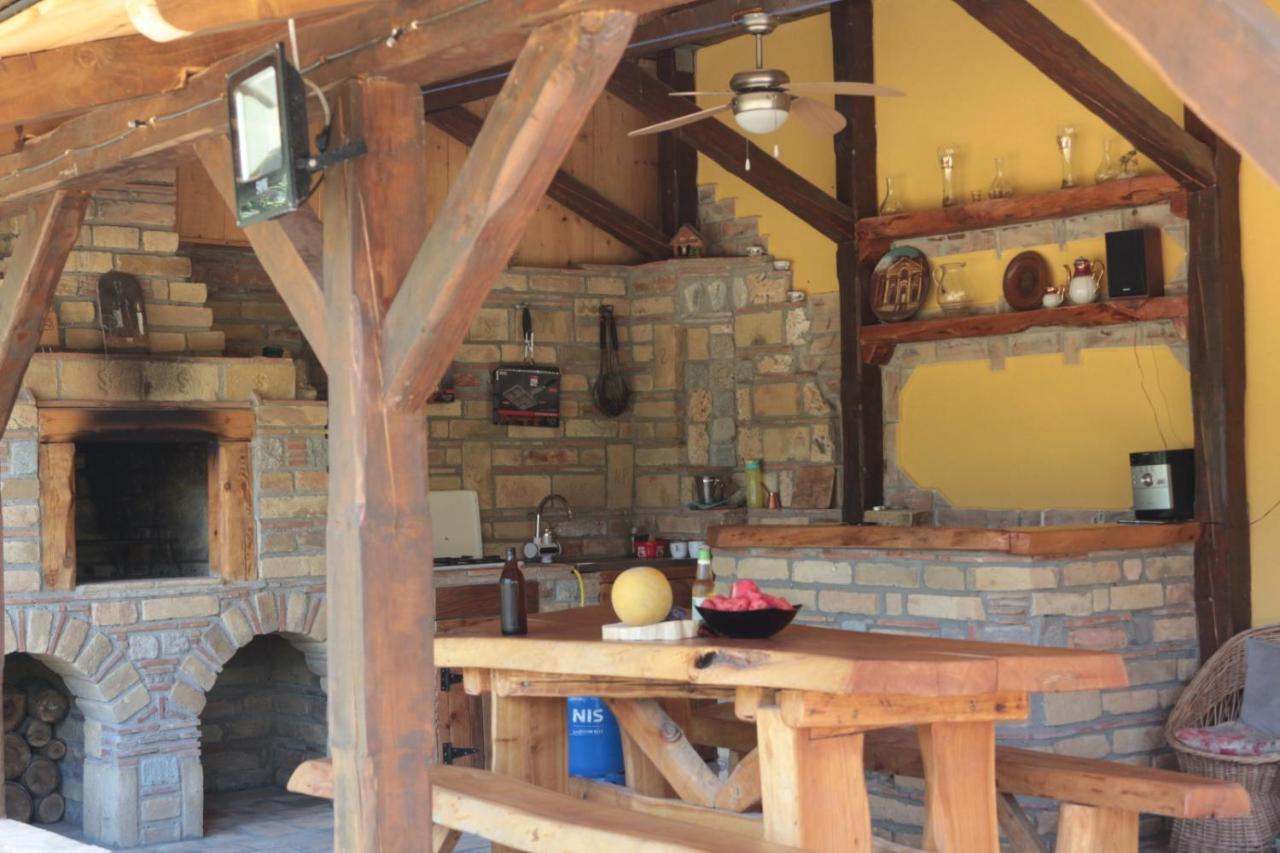 Fruska House Villa Besenyőmonostor Kültér fotó